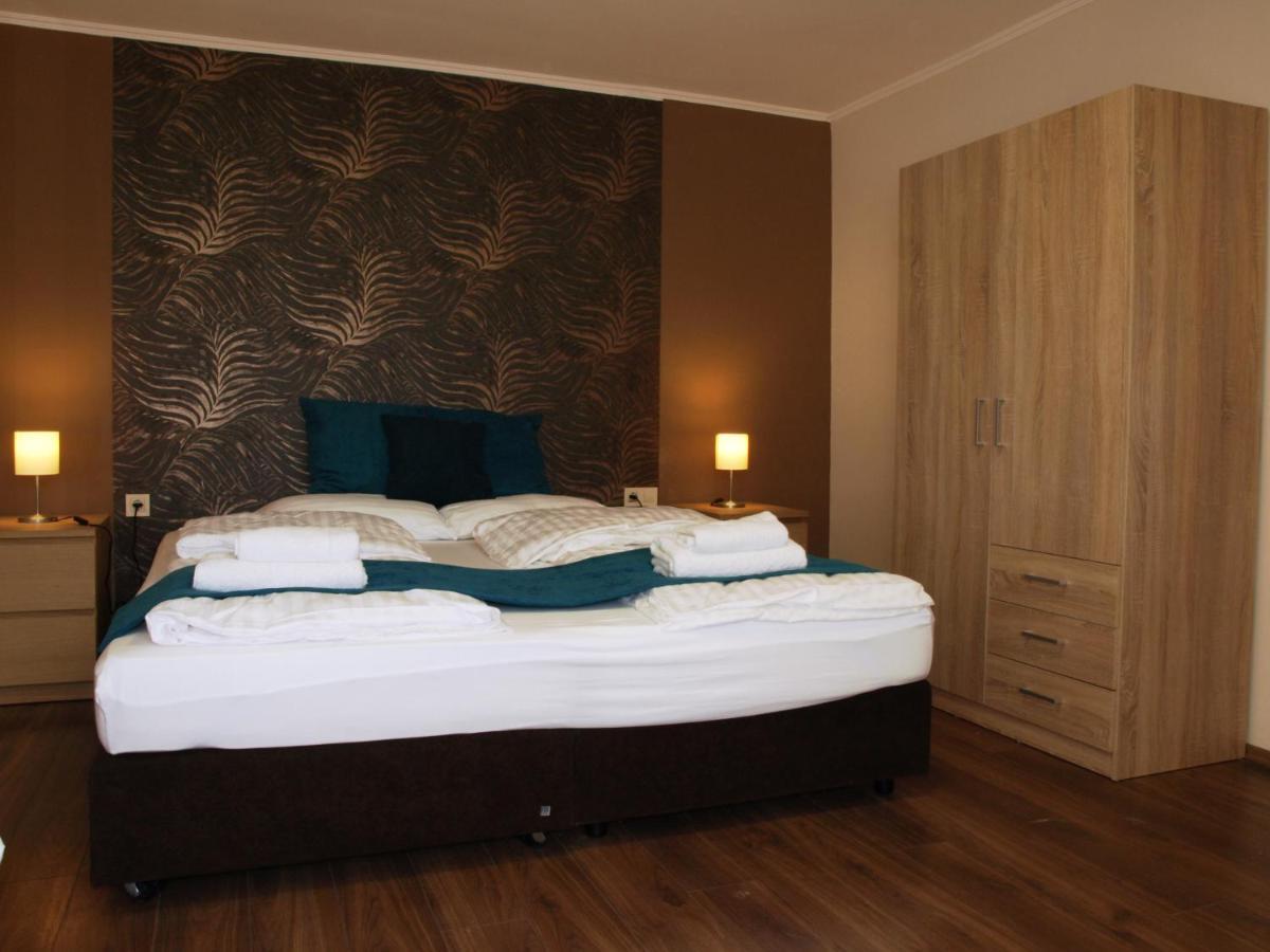 Balatonmáriafürdő Garden Club Panzio B&B 외부 사진