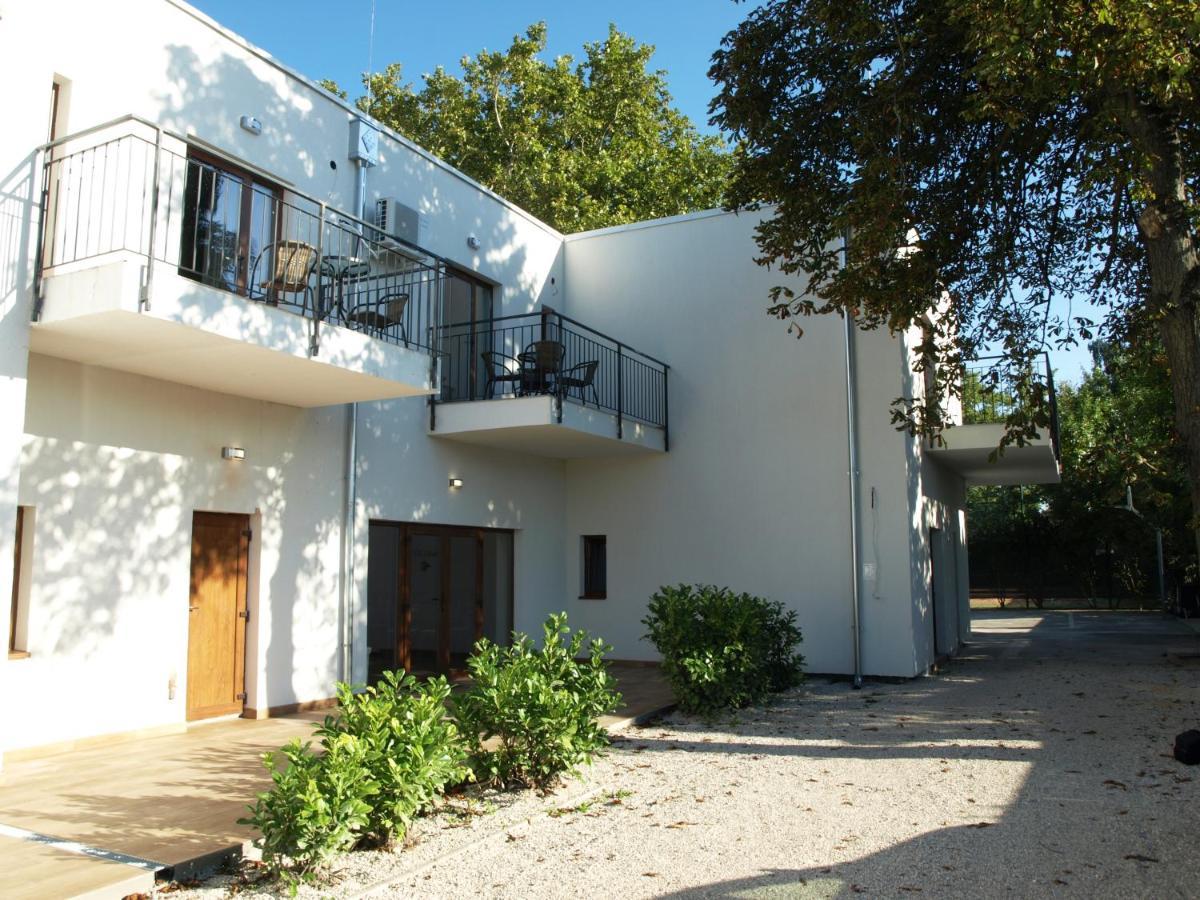 Balatonmáriafürdő Garden Club Panzio B&B 외부 사진