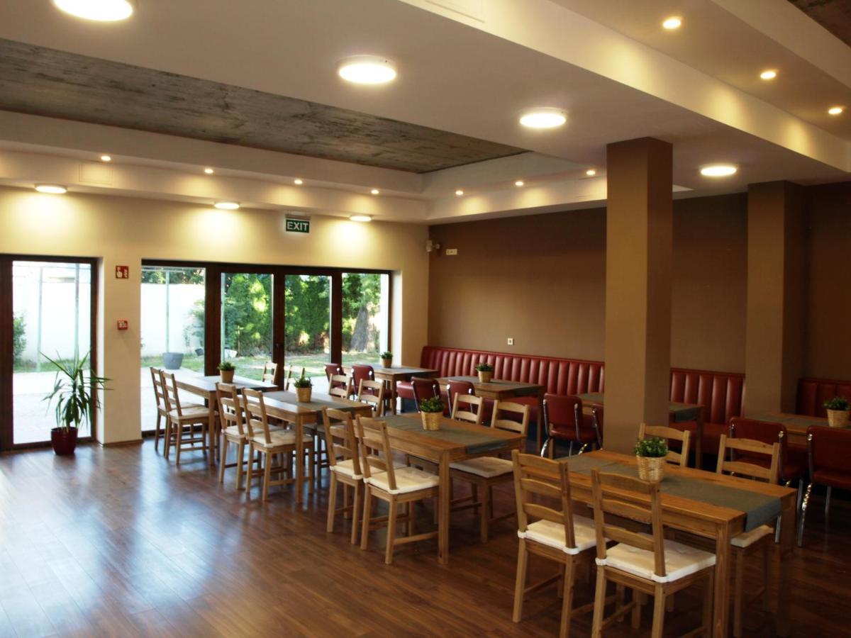 Balatonmáriafürdő Garden Club Panzio B&B 외부 사진