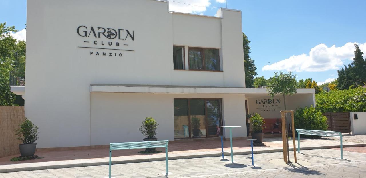 Balatonmáriafürdő Garden Club Panzio B&B 외부 사진